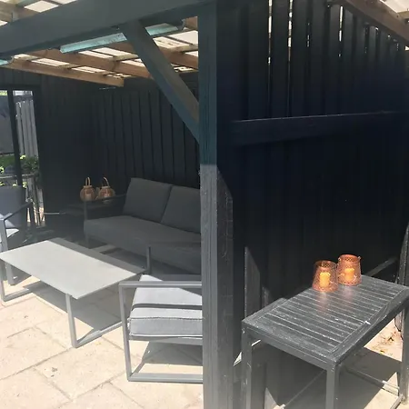 Amazing In Nykobinbg Sjaelland With 3 Bedrooms, Swimming Pool And Wifi Casa vacanze