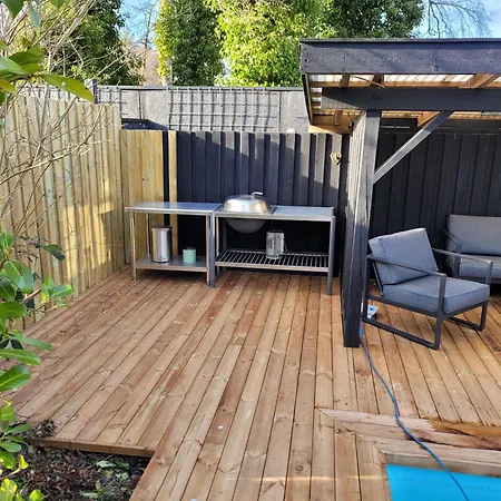 Casa vacanze Amazing In Nykobinbg Sjaelland With 3 Bedrooms, Swimming Pool And Wifi