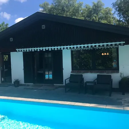 Dom wakacyjny Amazing In Nykobinbg Sjaelland With 3 Bedrooms, Swimming Pool And Wifi Nykøbing Sjælland